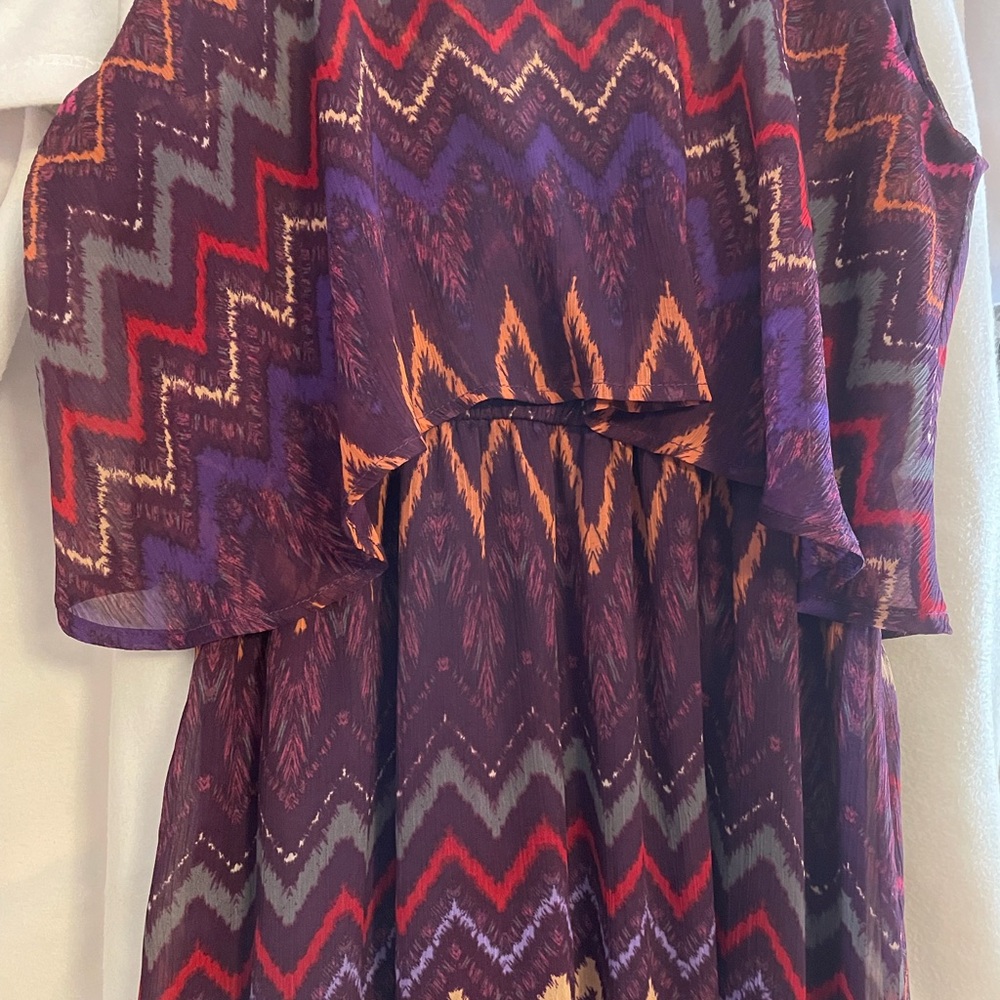 Faded Glory Purple Chevron Print Dress with Flutter Sleeves